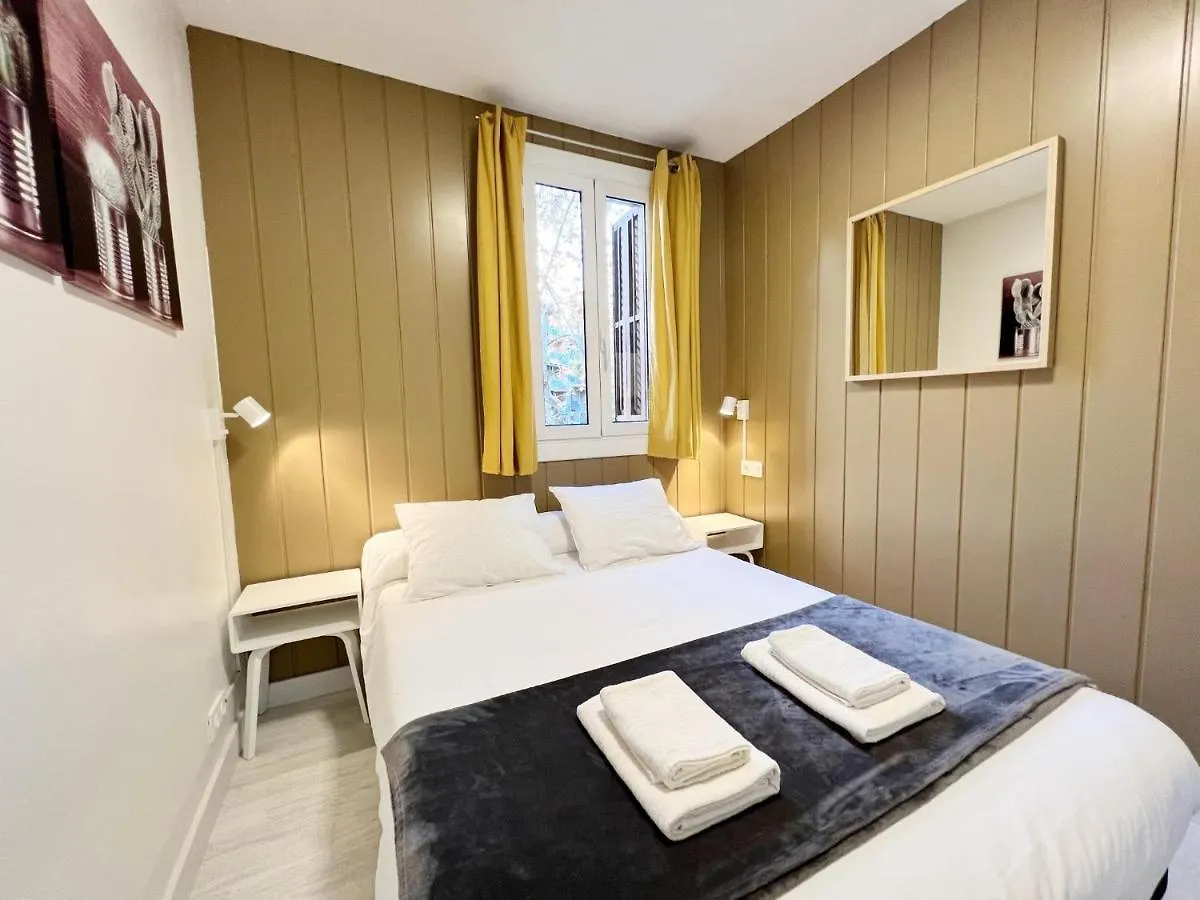 Apartment Suite Miro Eixample Barcelona